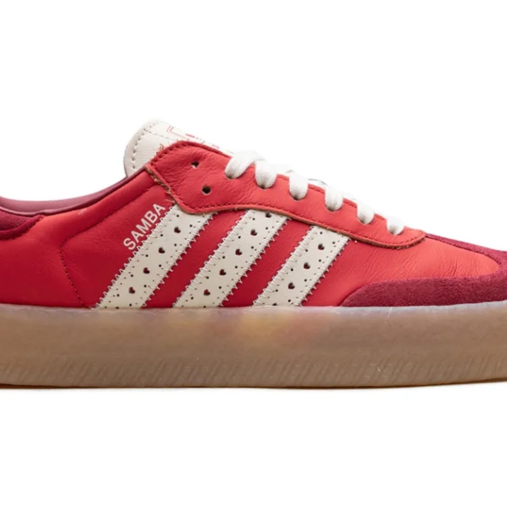 RARE Adidas Sambae Valentine’s Day Sneakers, Red Heart Detail, Gum Sole – Size 8